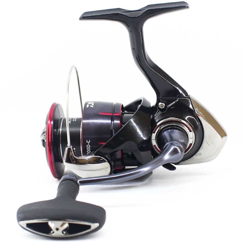 Daiwa Moulinet Spinning Fuego 23 Lt 4000Dc Xh - 230g - R.16.2 - Tmv.99cm - Bk.12kg - FUEGO23LT4000DCXH Daiwa Moulinet Spinning Fuego 23 Lt 4000Dc Xh - 230g - R.16.2 - Tmv.99cm - Bk.12kg - FUEGO23LT4000DCXH